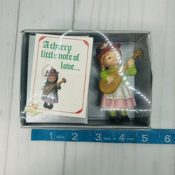 1983 Girl Playing Mandolin Music Instrument Christmas Ornament - Picture 12 of 13